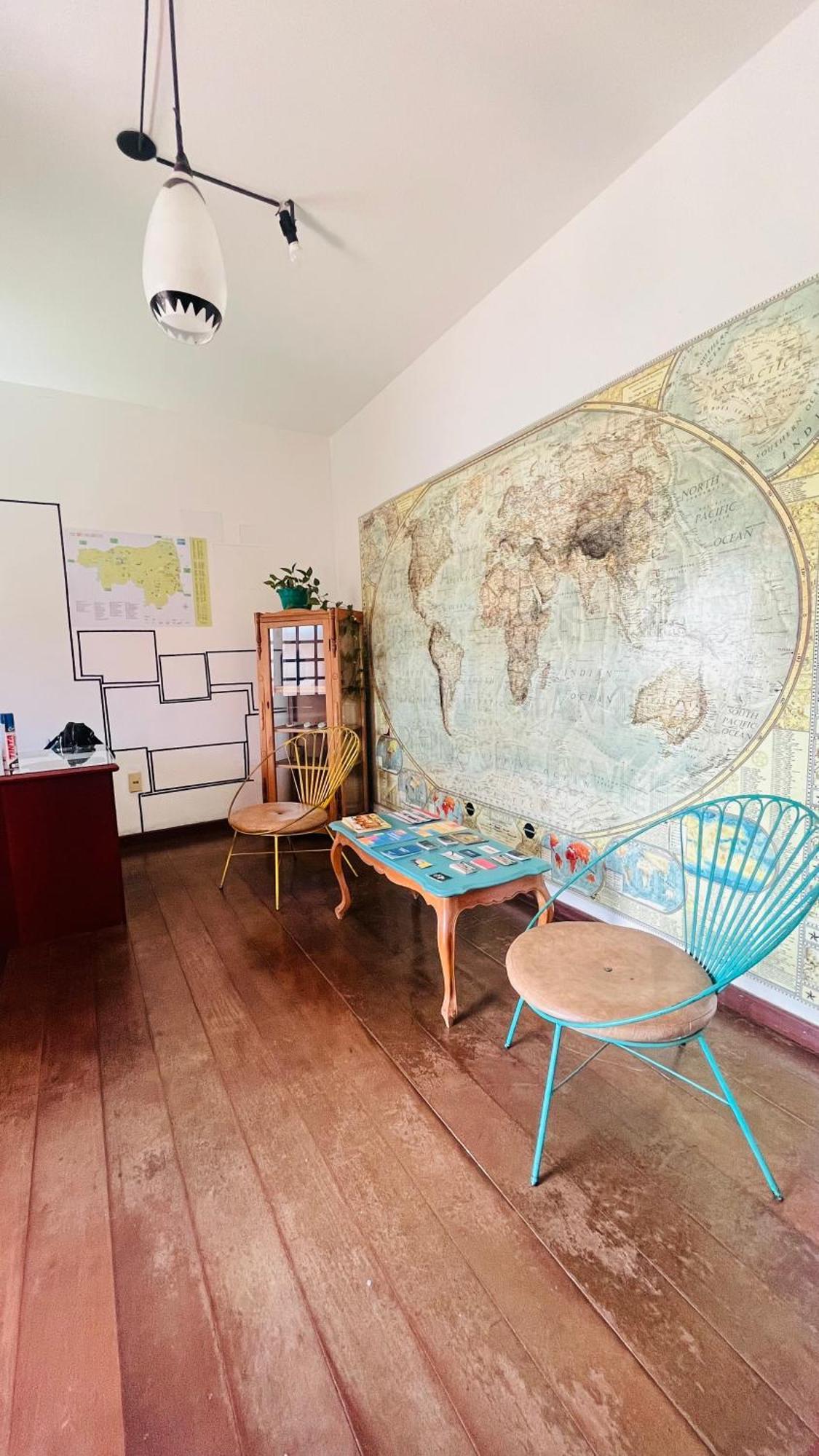 Hostel Lares 브루마지뉴 외부 사진